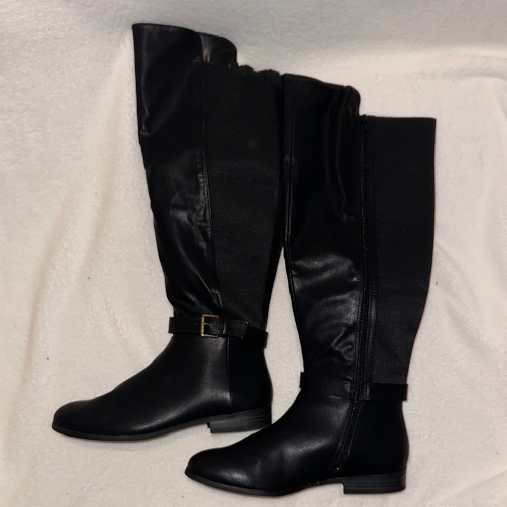 Black knee high boots